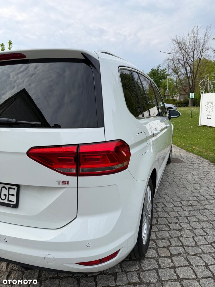 Volkswagen Touran 1.4 TSI BMT Highline DSG - 9