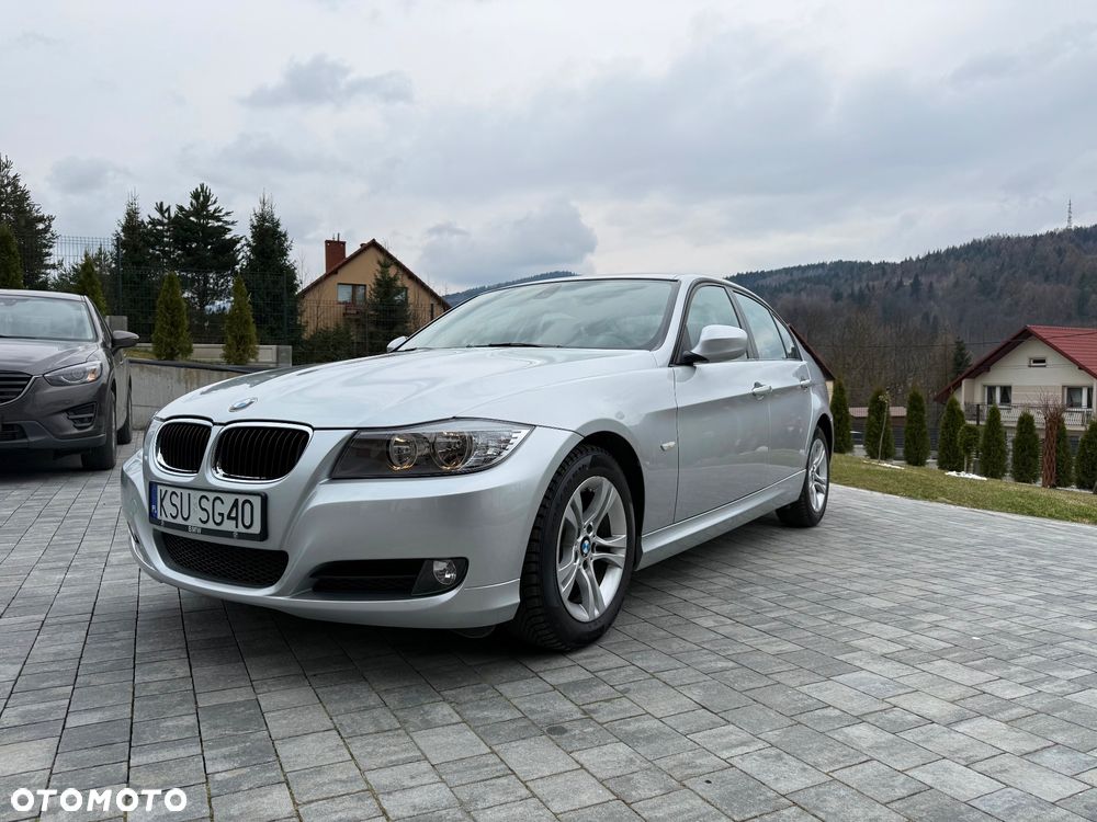 BMW Seria 3 318i Edition Exclusive - 31
