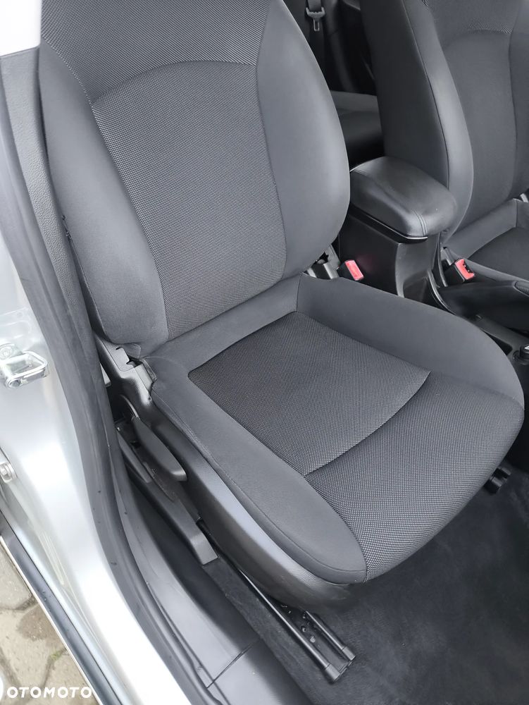 Chevrolet Cruze 1.8 LTZ - 24