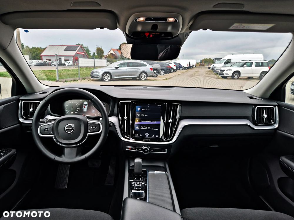 Volvo V60 B3 B Momentum Pro - 18