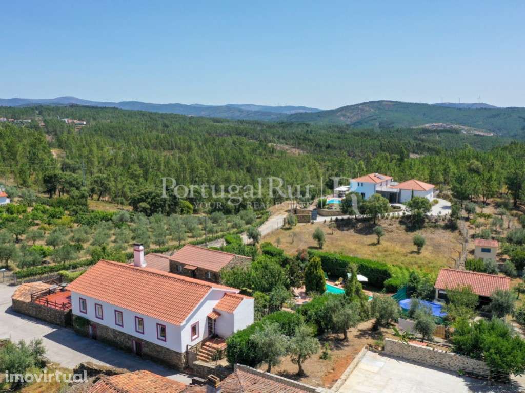 Turismo rural rústico na Beira Interior com 8 quartos - Grande imagem: 2/42