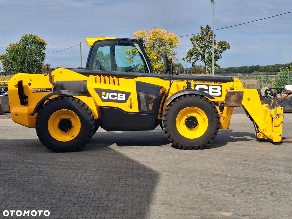 JCB 535 - 140 Hi Viz # SWAY # - 5