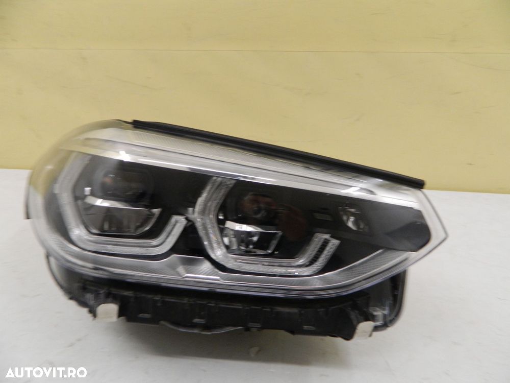 Far dreapta BMW X3 / X4 G01 G02 Full LED Adaptive, 2021, 2022, 2023, cod origine 8739654-02. - 3