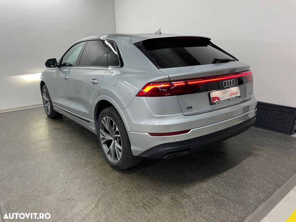 Audi Q8 SUV TFSI e quattro 290 kW tiptronic - 4