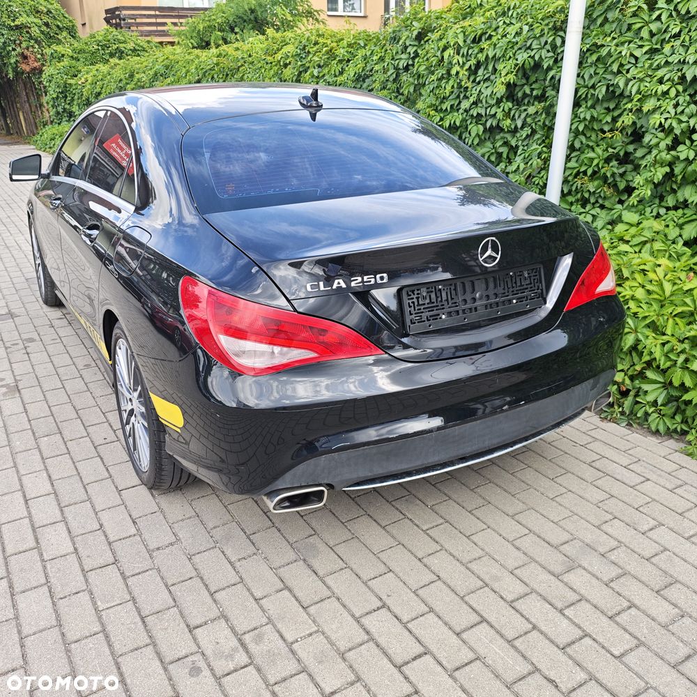 Mercedes-Benz CLA 250 7G-DCT Sport - 18