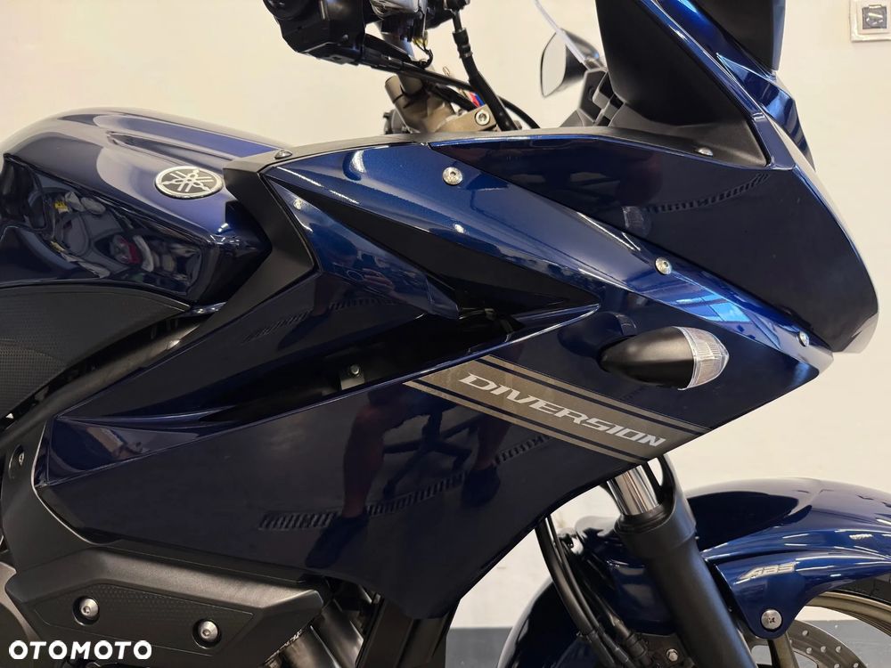 Yamaha XJ - 32