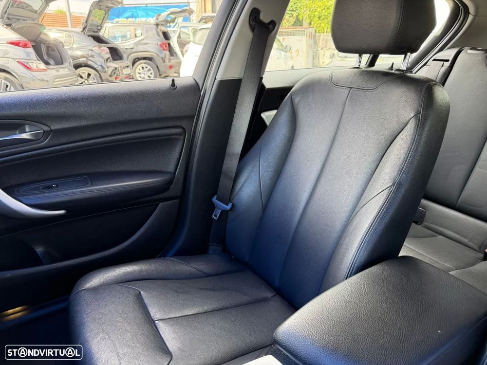 BMW 116 d EDynamics Line Urban - 30