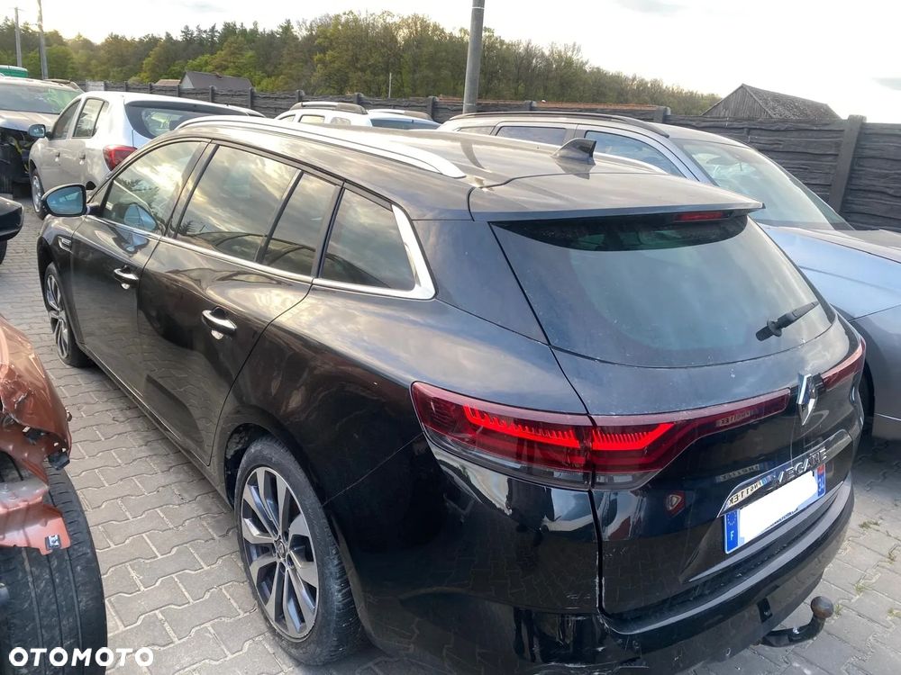 Renault Megane 1.5 Blue dCi Intens EDC - 4