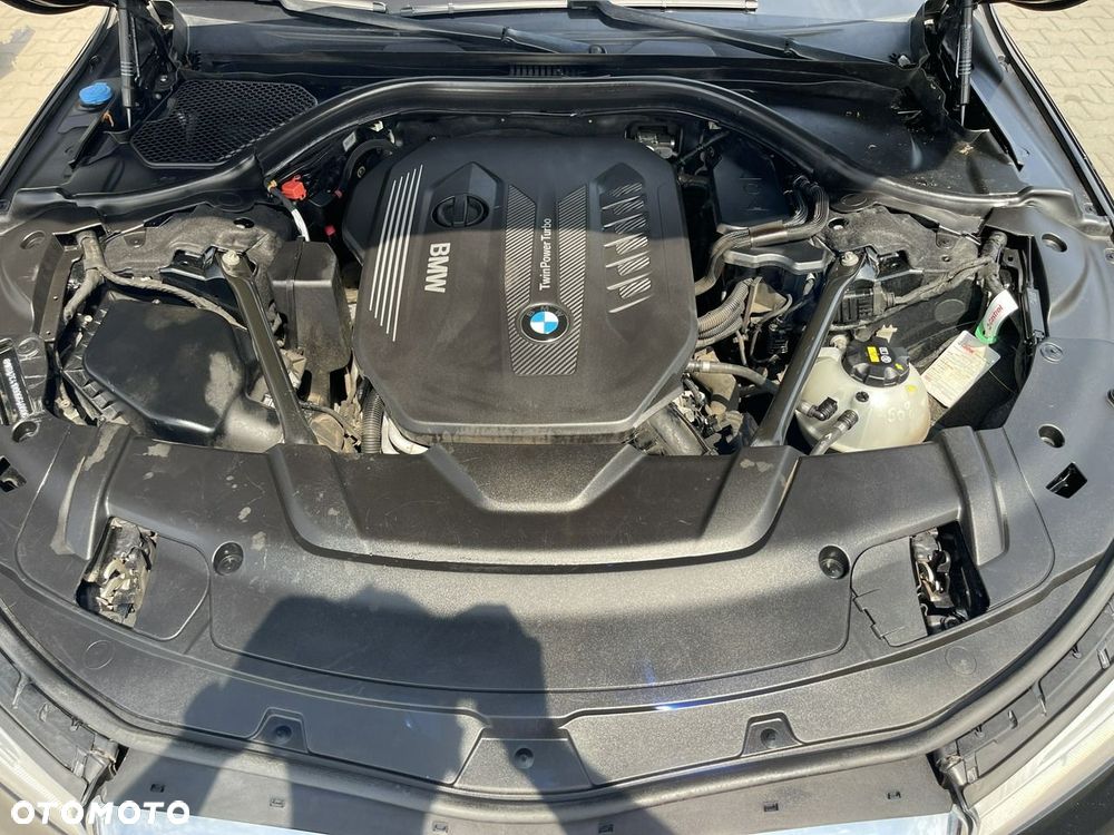 BMW Seria 7 730d xDrive - 14