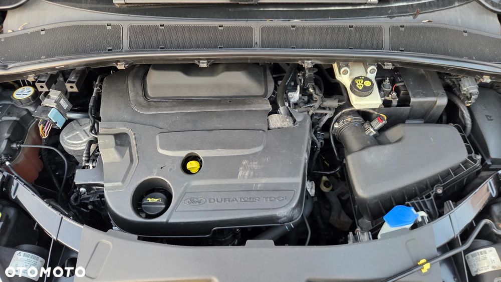 Ford S-Max 2.0 TDCi DPF Titanium X - 19