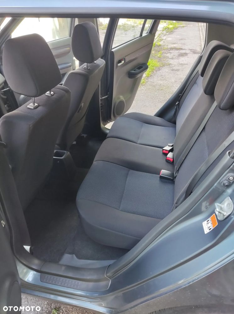 Suzuki Swift 1.3 Comfort dance - 10