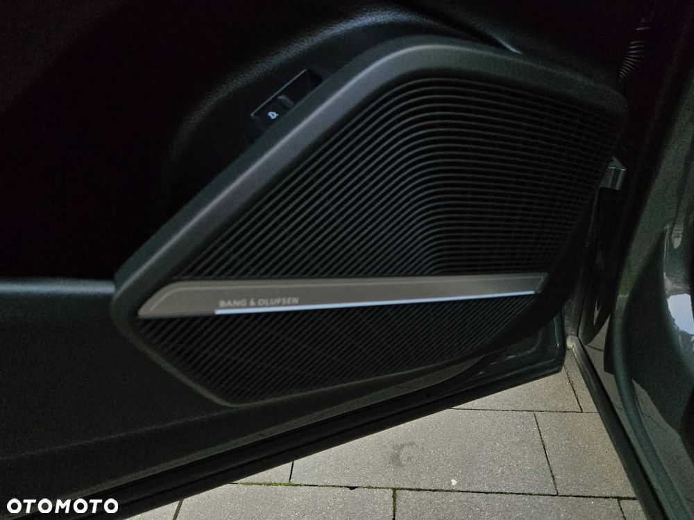 Audi Q5 Sportback - 27