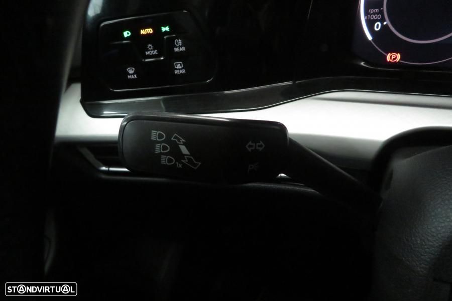 VW Golf Variant 2.0 TDi Life - 28