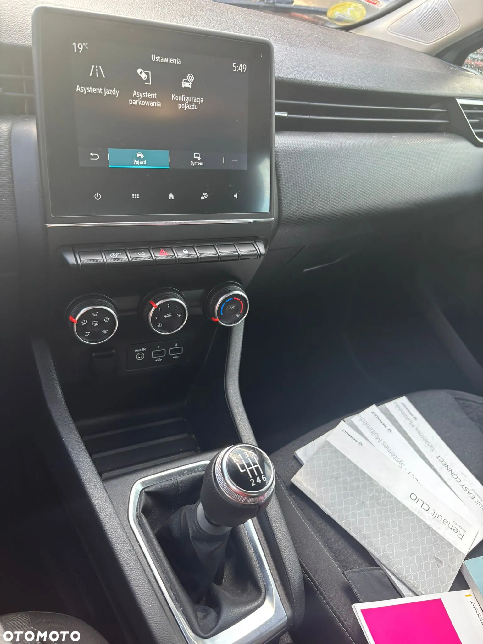 Renault Clio BLUE dCi 115 BUSINESS EDITION - 14