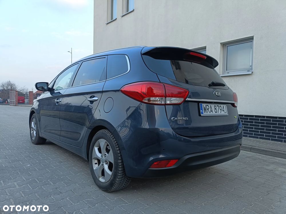 Kia Carens 1.6 GDI XL 7os EU6 - 4