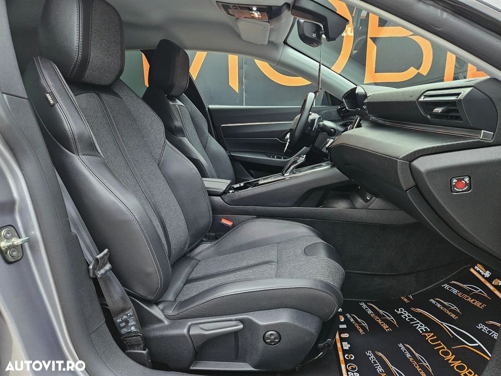 Peugeot 508 Plug-In Hybrid 225 e-EAT8 Allure Pack - 13