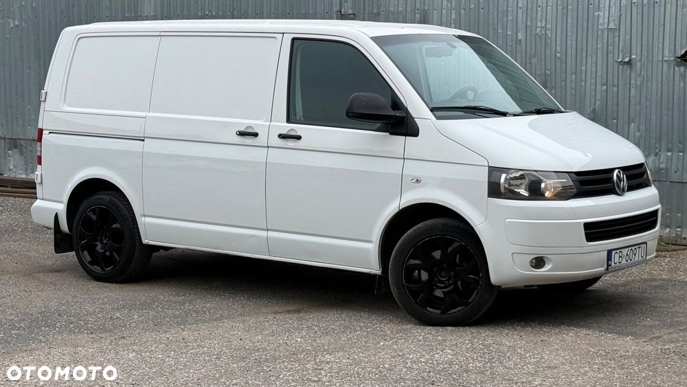 Volkswagen Transporter - 2