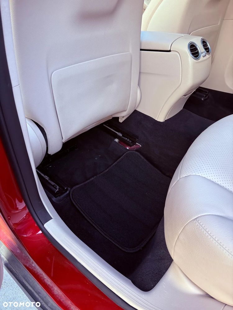 Mercedes-Benz GLC 300 4-Matic - 12