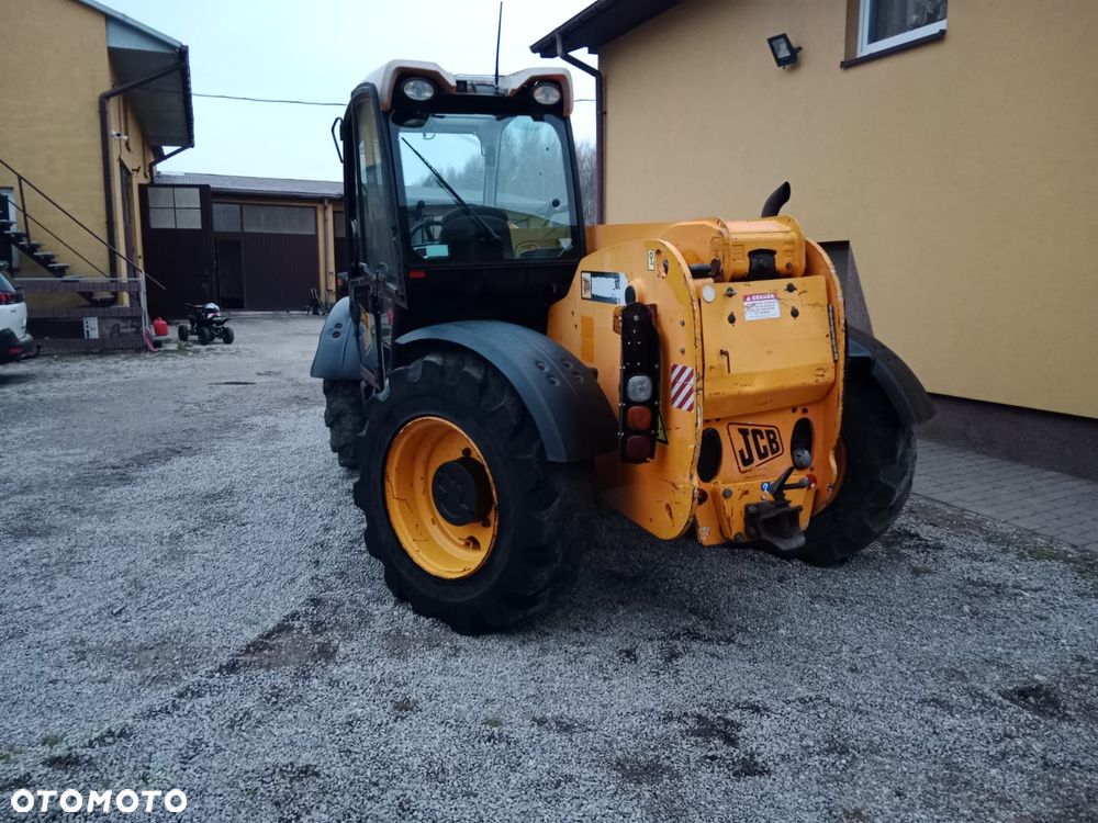 JCB 541 - 9