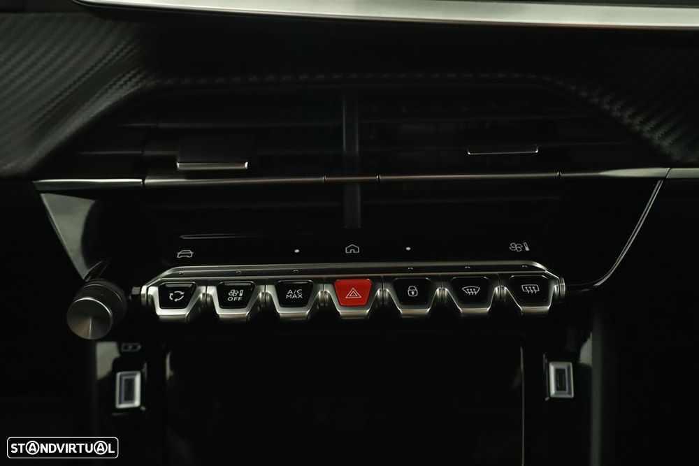 Peugeot 2008 1.2 PureTech Allure EAT8 - 14