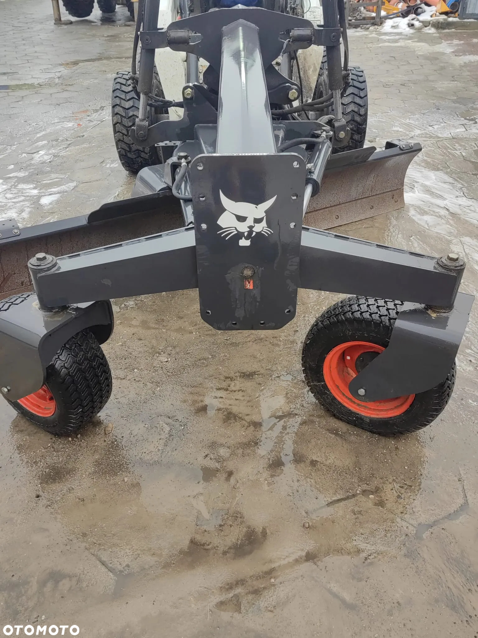 Bobcat GRADER 108 - 3