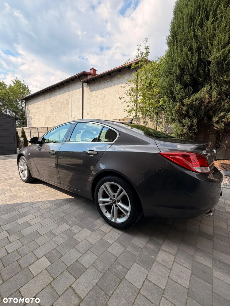 Opel Insignia 2.0 T Cosmo 4x4 - 4