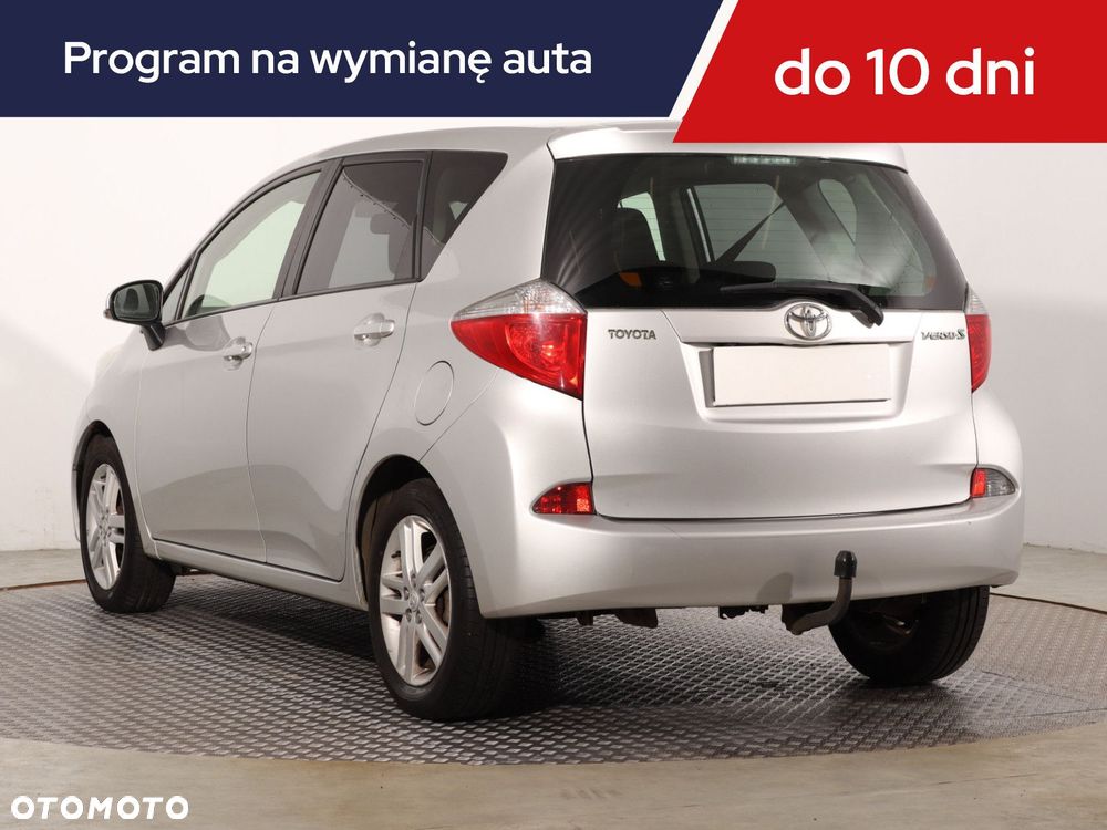 Toyota Verso S - 6