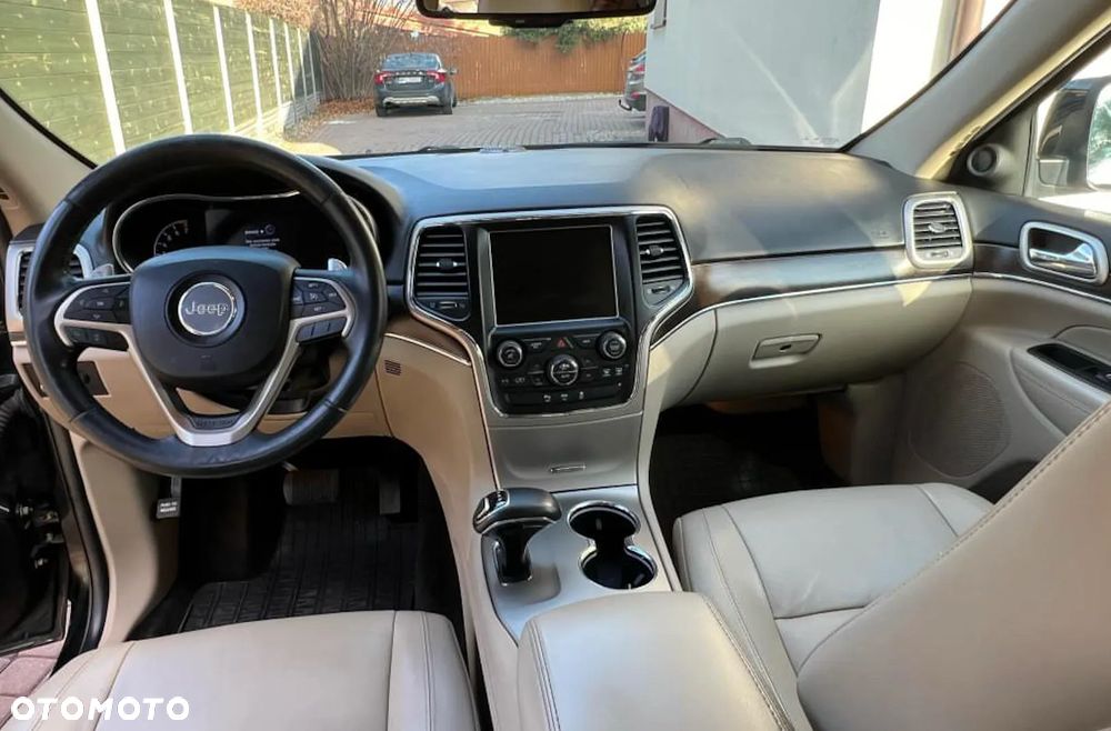 Jeep Grand Cherokee - 7
