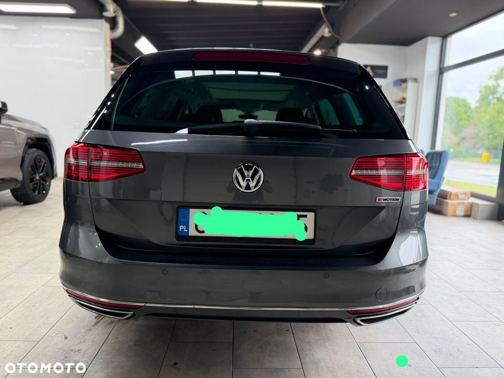 Volkswagen Passat Variant - 2
