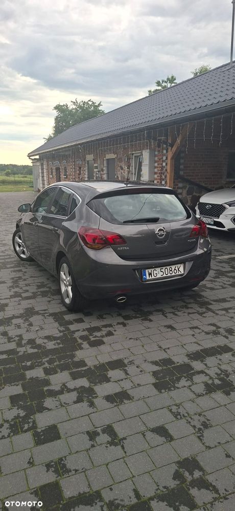 Opel Astra 1.4 Turbo Cosmo - 5