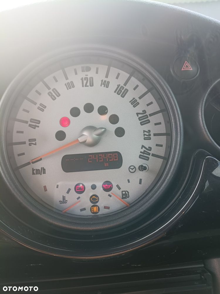 MINI Cooper - 8