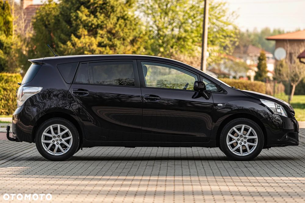 Toyota Verso 1.8 Edition - 19