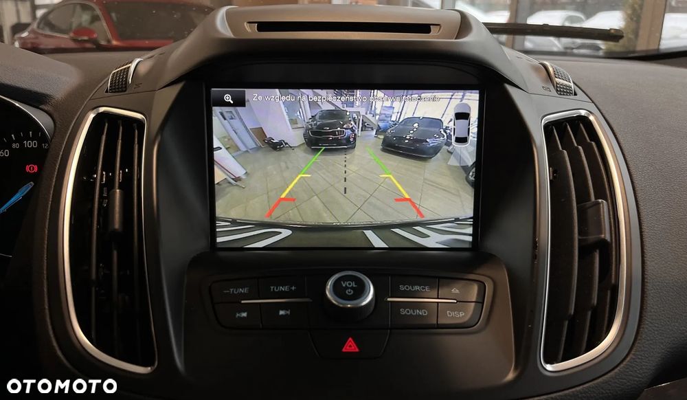 Ford Grand C-MAX - 17