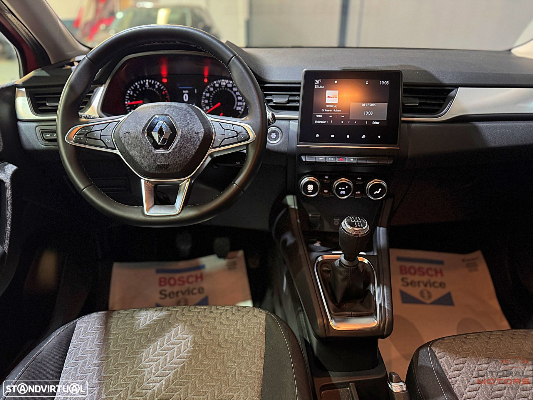 Renault Captur 1.0 TCe Exclusive - 19