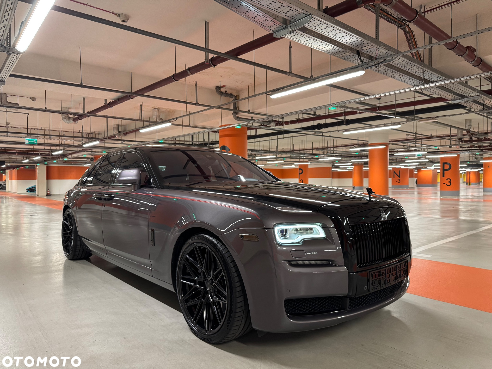 Rolls-Royce Ghost - 4