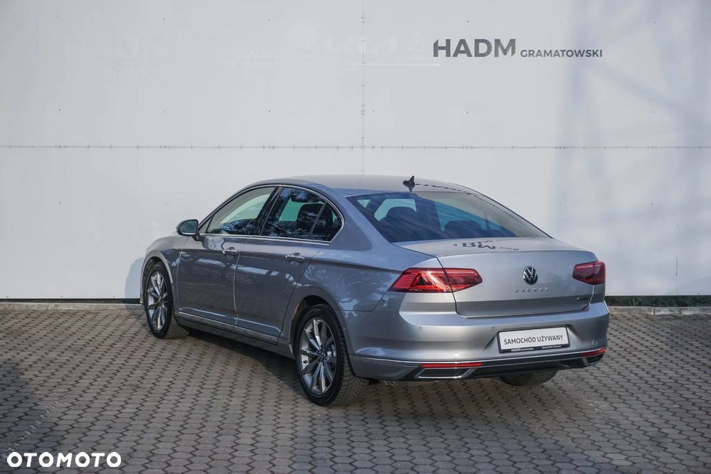 Volkswagen Passat 2.0 TSI 4Mot Elegance DSG - 6