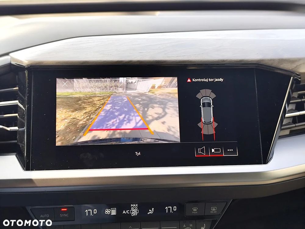 Audi Q4 e-tron 35 52kWh S Line - 27