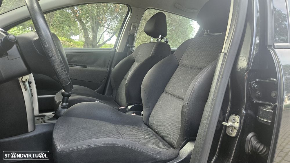 Peugeot 207 70 HDi FAP Filou - 6