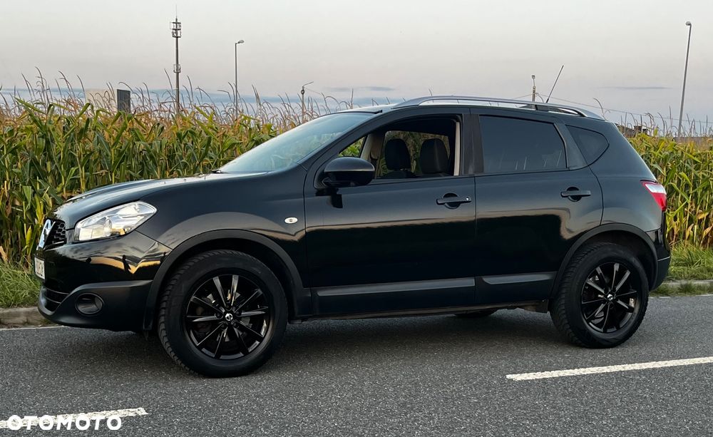Nissan Qashqai - 10