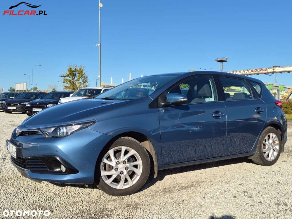 Toyota Auris - 32