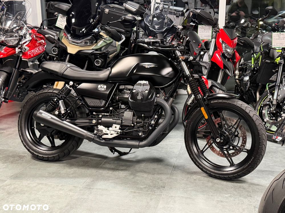 Moto Guzzi V7 - 2