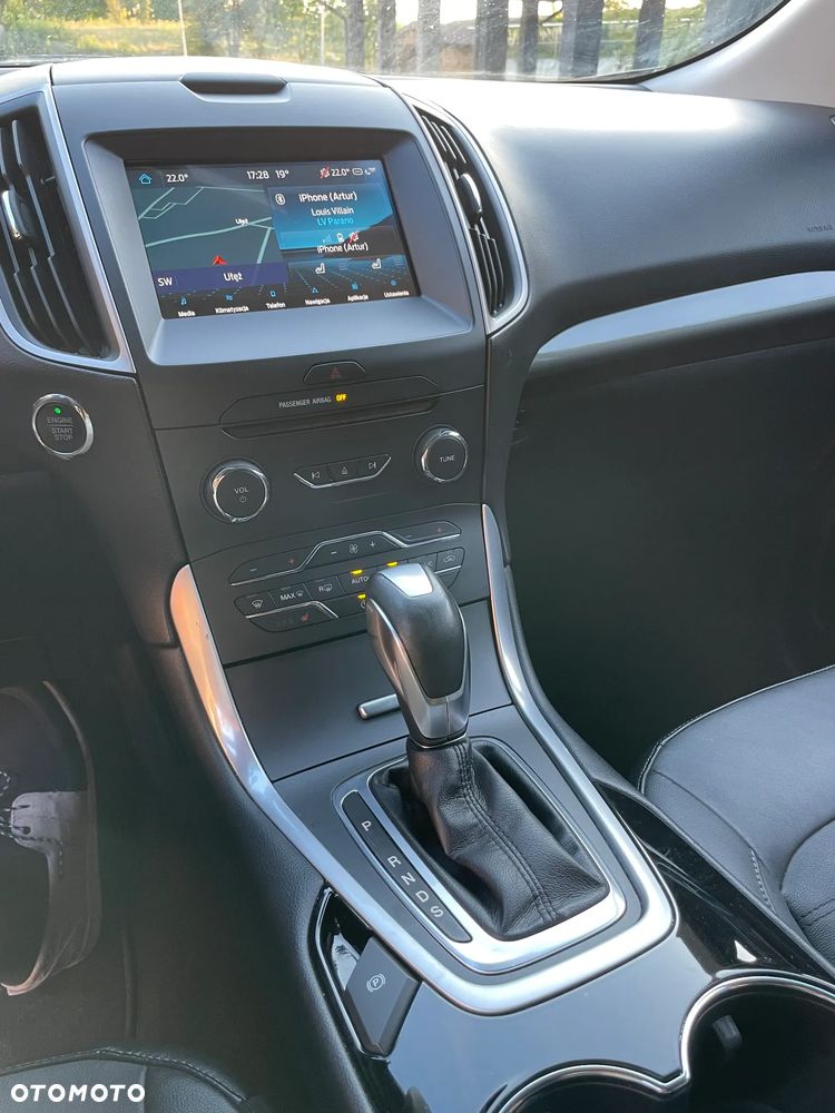 Ford Edge - 13