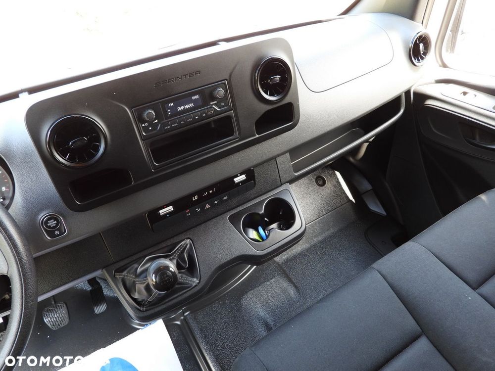 Mercedes-Benz SPRINTER 316 FURGON BLASZAK KLIMATYZACJA  165KM - 33