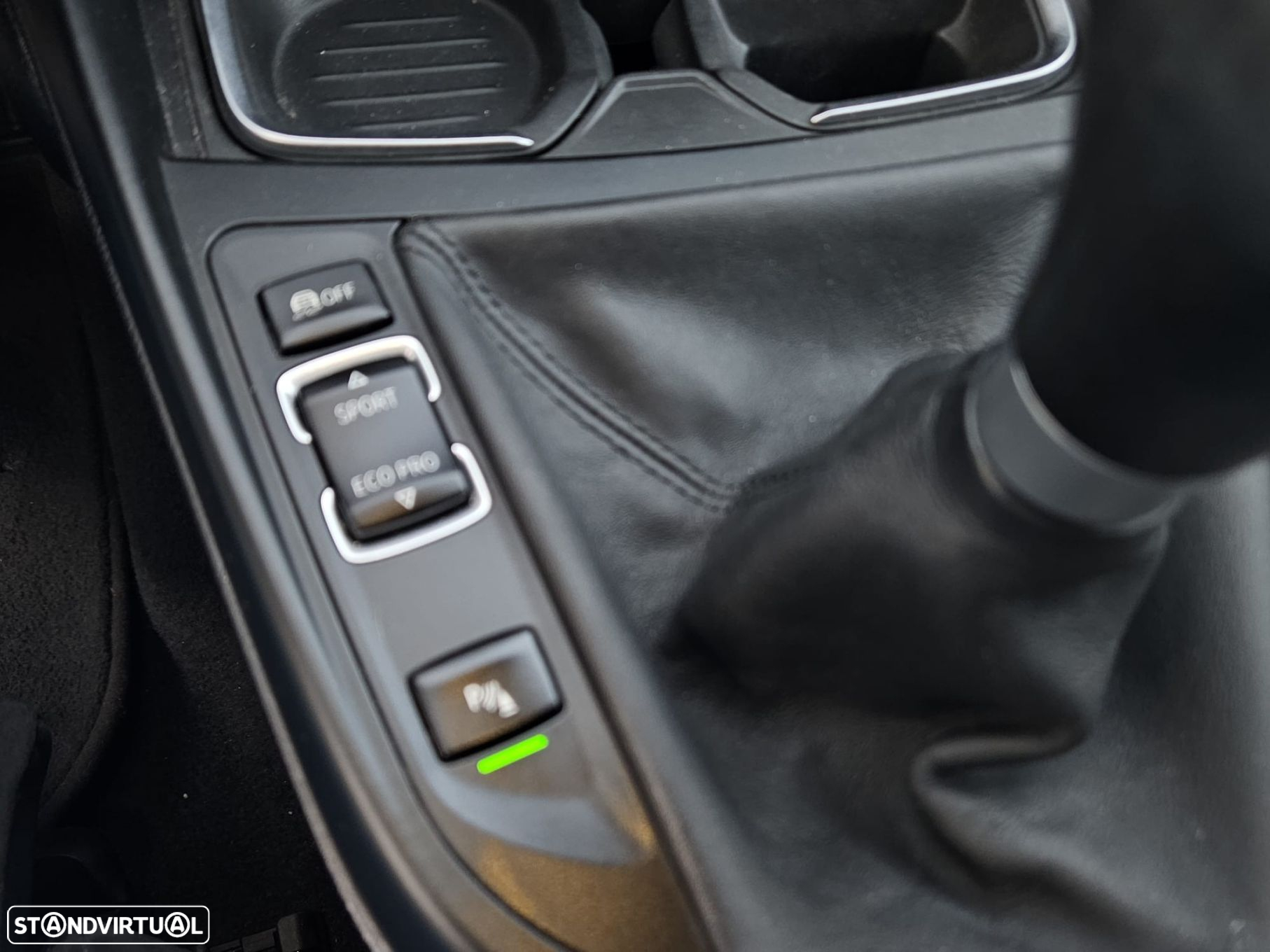 BMW 118 d Pack M - 33