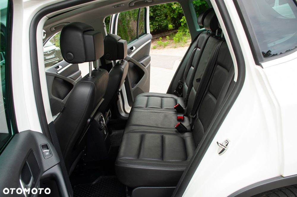 Volkswagen Tiguan 1.4 TSI 4Motion Trend & Fun - 25