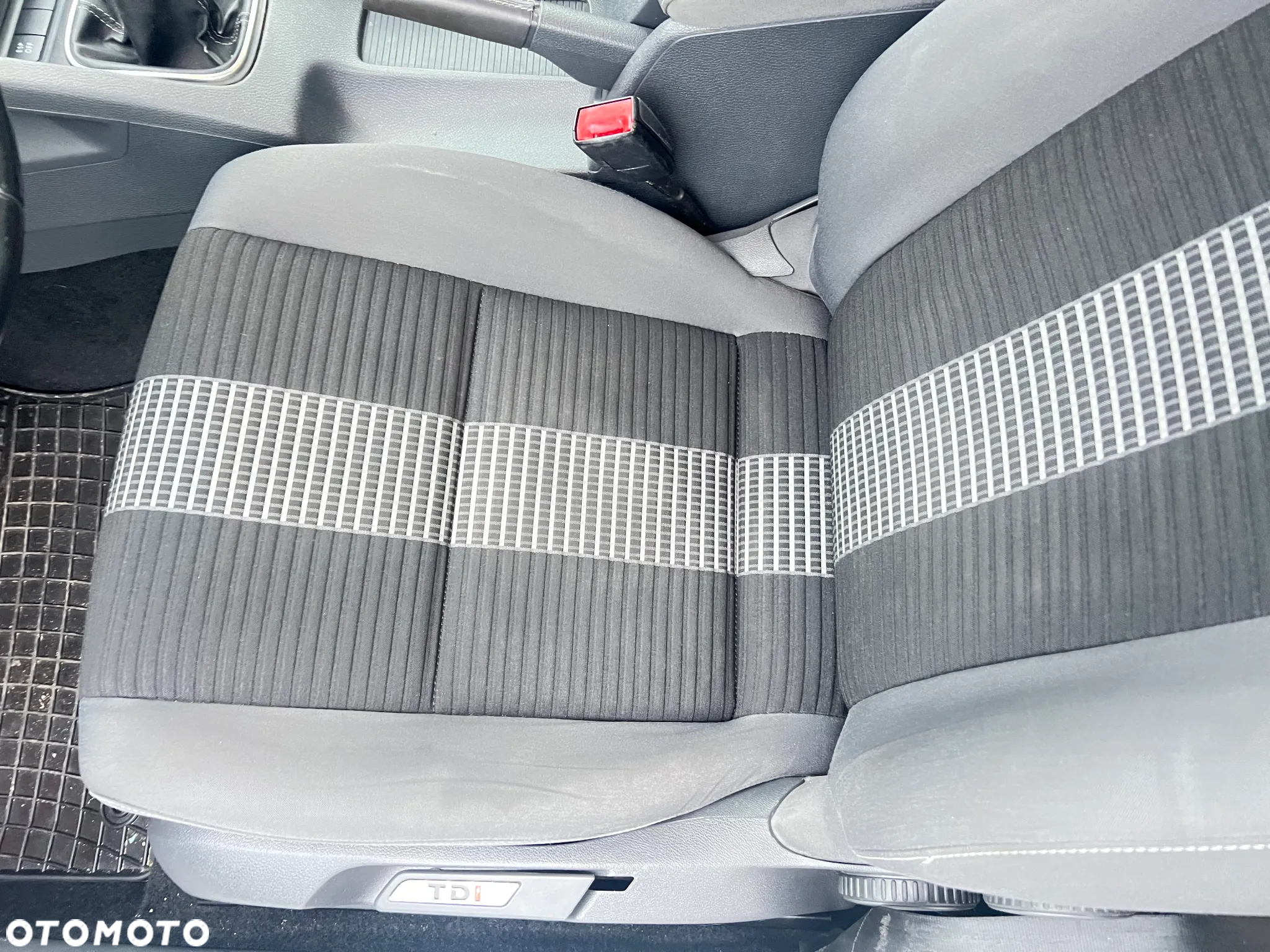 Volkswagen Golf 1.9 TDI Edition - 19
