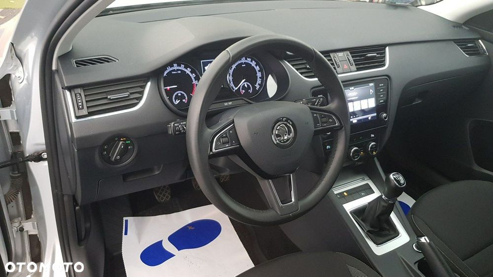 Skoda Octavia - 16