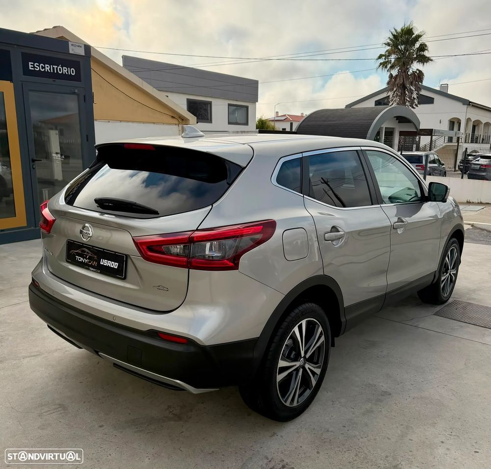 Nissan Qashqai 1.5 dCi N-Connecta - 14