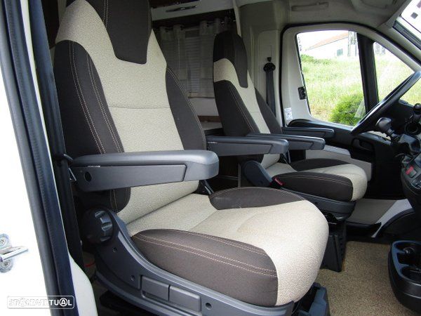 Pilote Essential P650 Cama Central - 11