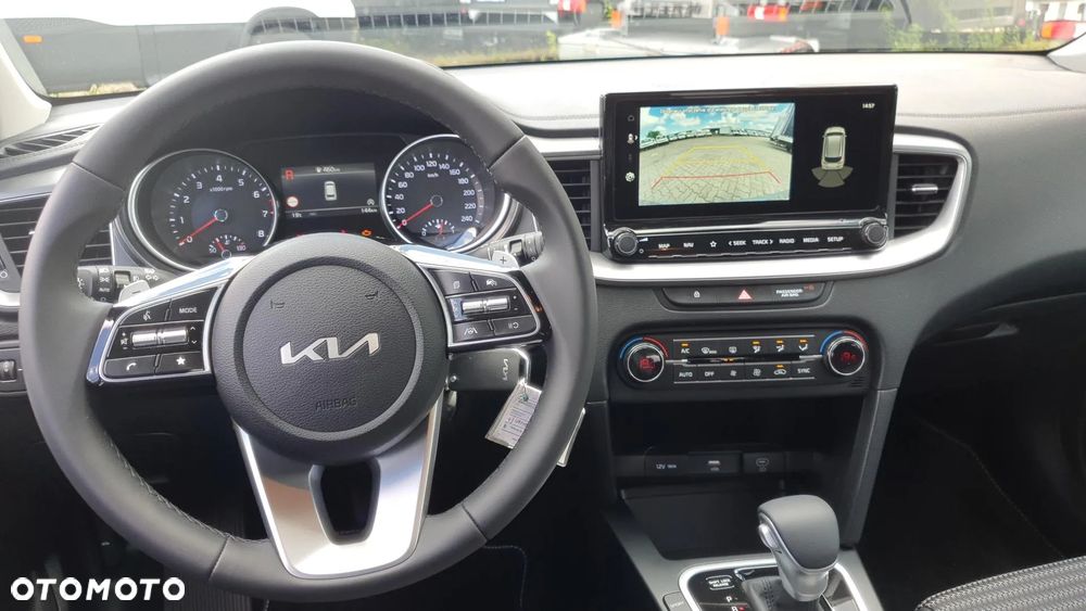 Kia Ceed 1.5 T-GDI M DCT - 13